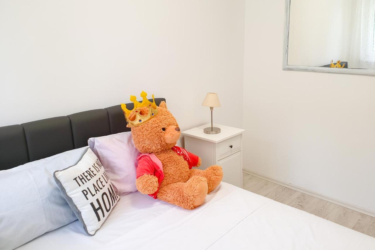 Apartment Iskra Belgrade Extérieur photo